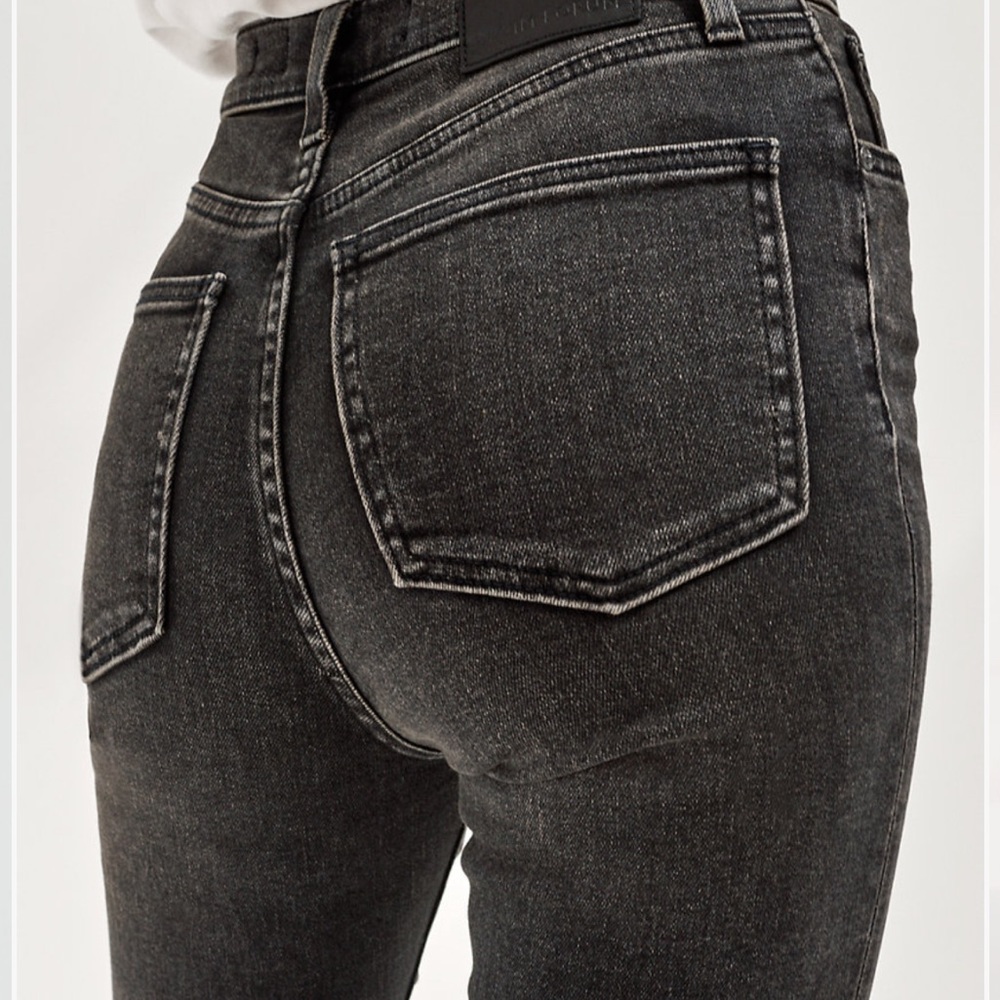 NWOT Aritzia Denim Forum Lola High Rise Skinny Jean in Eyeliner